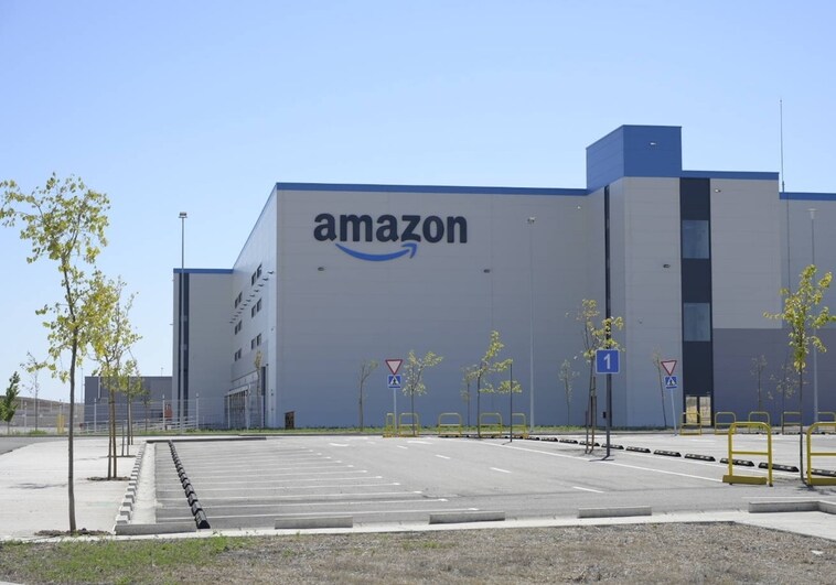 El alcalde de Badajoz confía en que Amazon abra, aunque de momento no hay fecha